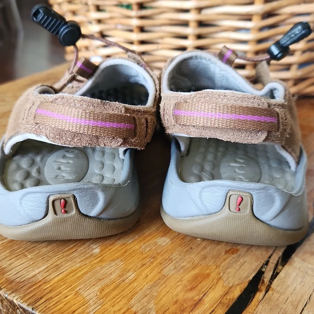 PRIVO Suede Fisherman Sandal SZ 6 Tan Pink - Picture 3 of 11